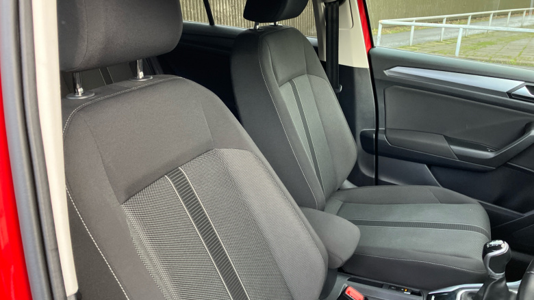 Volkswagen T-Roc 1.0 TSI Life 5dr Petrol Hatchback